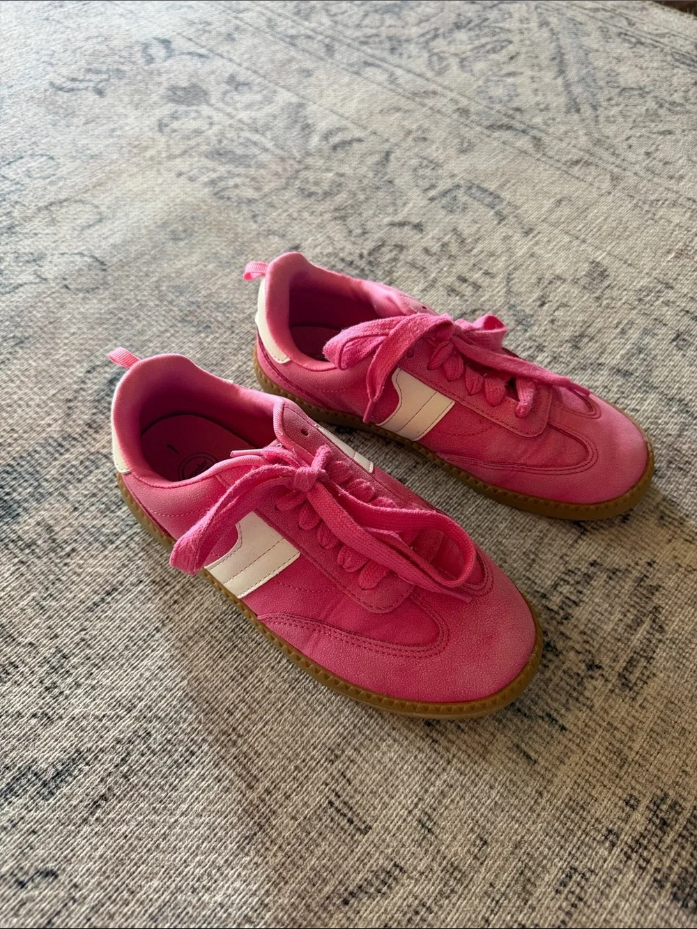wonder nation Pink Sneakers with White Stripe